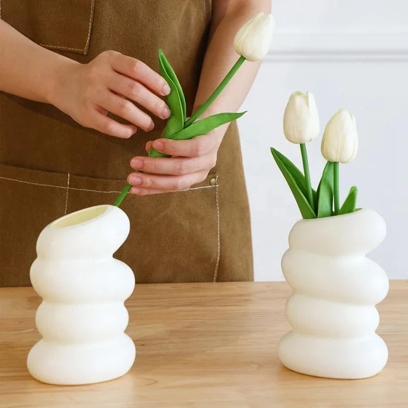 Nordic White Spiral Plastic Vase