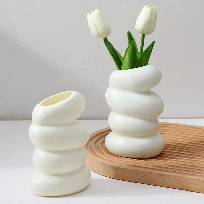 Nordic White Spiral Plastic Vase