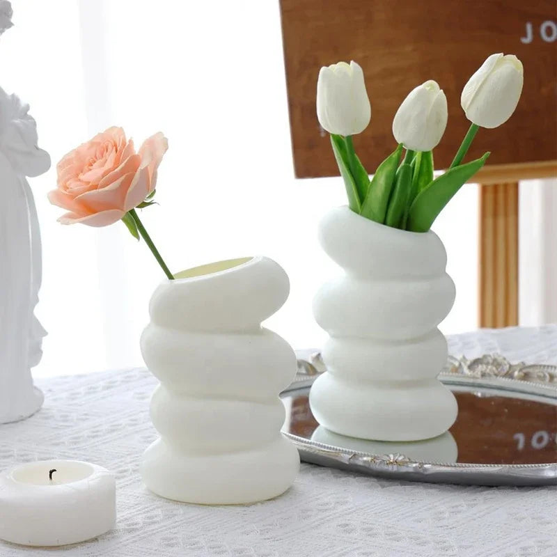 Nordic White Spiral Plastic Vase