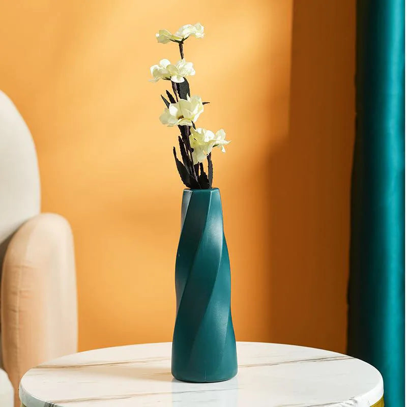 Simple Luxury Flower Arrangement Vase