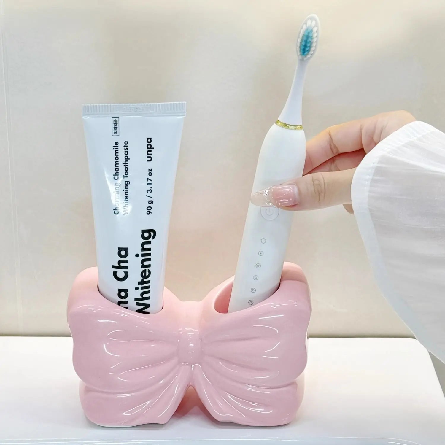 Ceramic Bowknot Toothbrush Holder